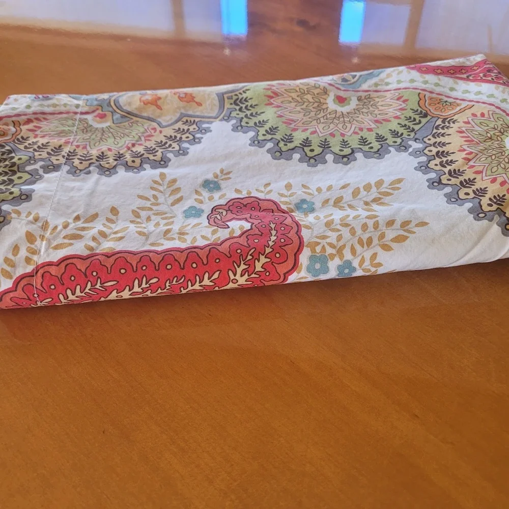 Potterybarn Paisley Abstract Euro Sham Red Green Beige (1) 26x26